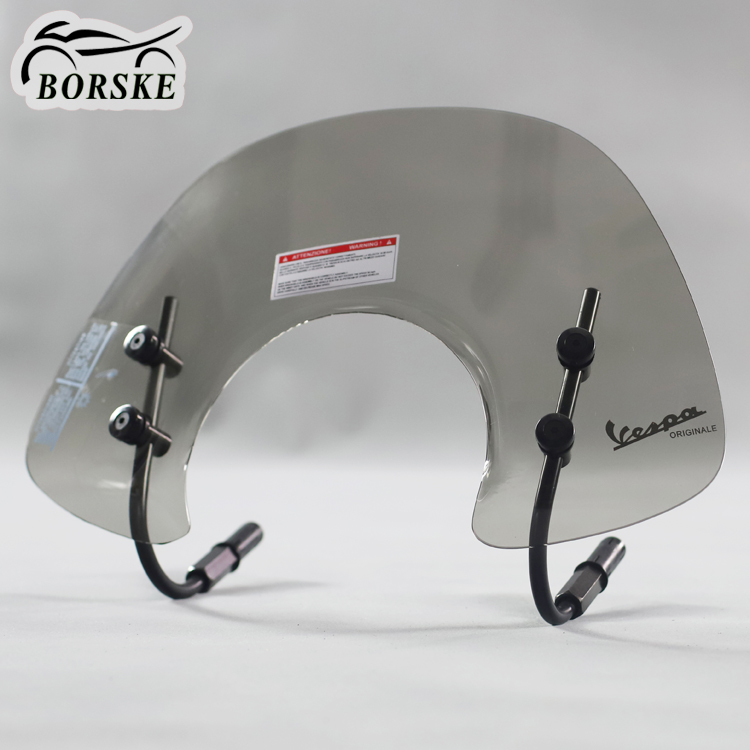Vespa GTS windscreen